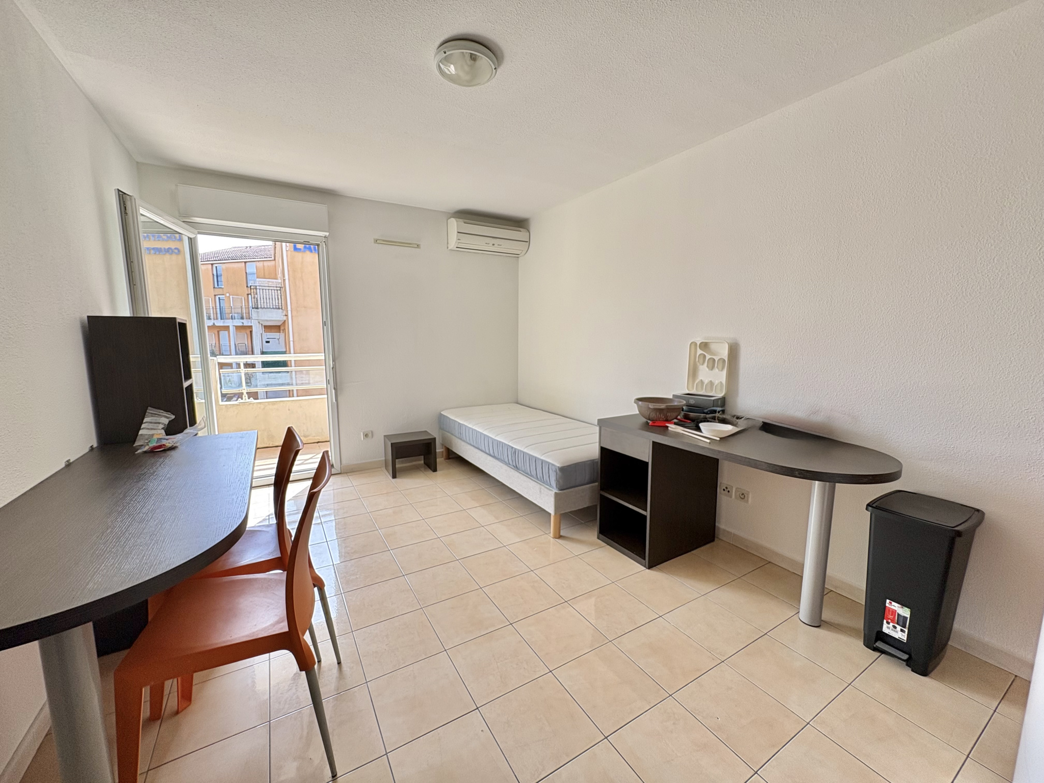 A VENDRE - Studio 19m2 avec balcon et parking, idéal investi